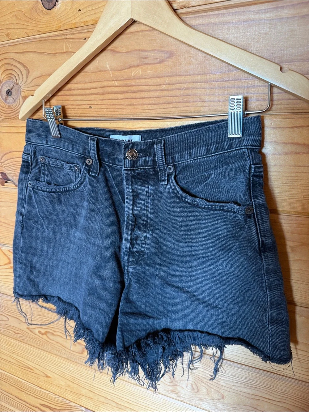 AGOLDE Parker long High-Rise Black Frayed Jean Shorts in chromatic size 25